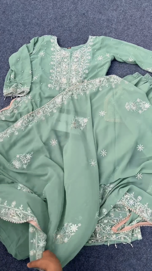 Embroidered Sequinned Organza Semi-Stitched Dress Material – Radiance Redefined