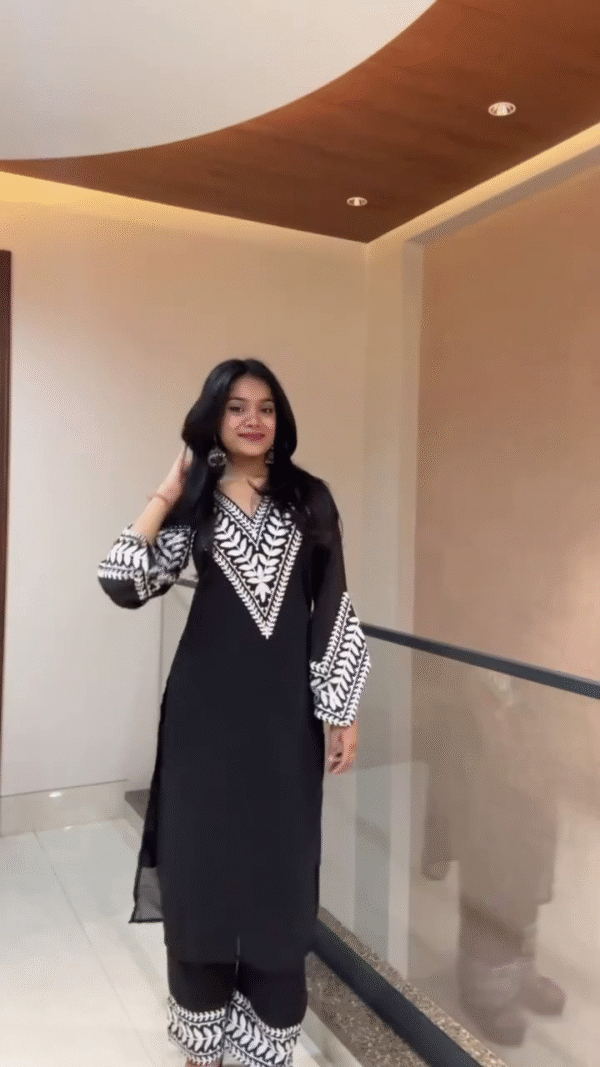Embroidered Kurta & Palazzo Set for Women – Ethnic Elegance Meets Modern Comfort