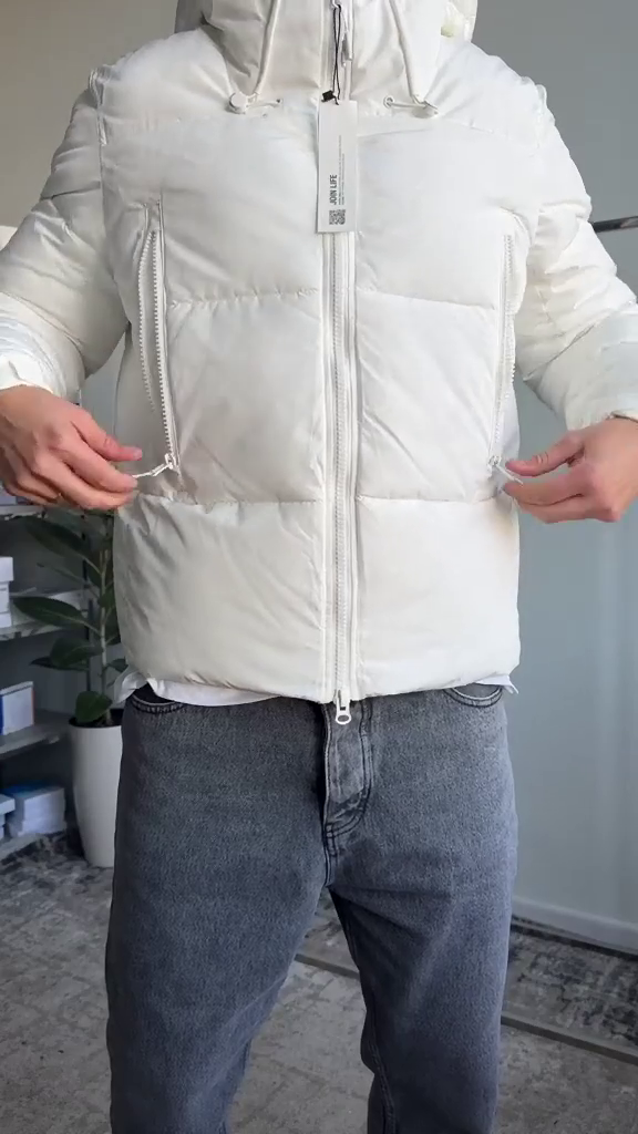 Men Regular Fit Puffer Jacket