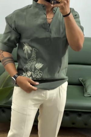 Men’s Printed Mandarin Collar Casual Shirt