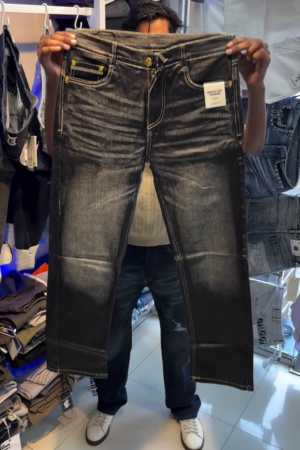 Trendy Slim Fit Men’s Denim Jeans