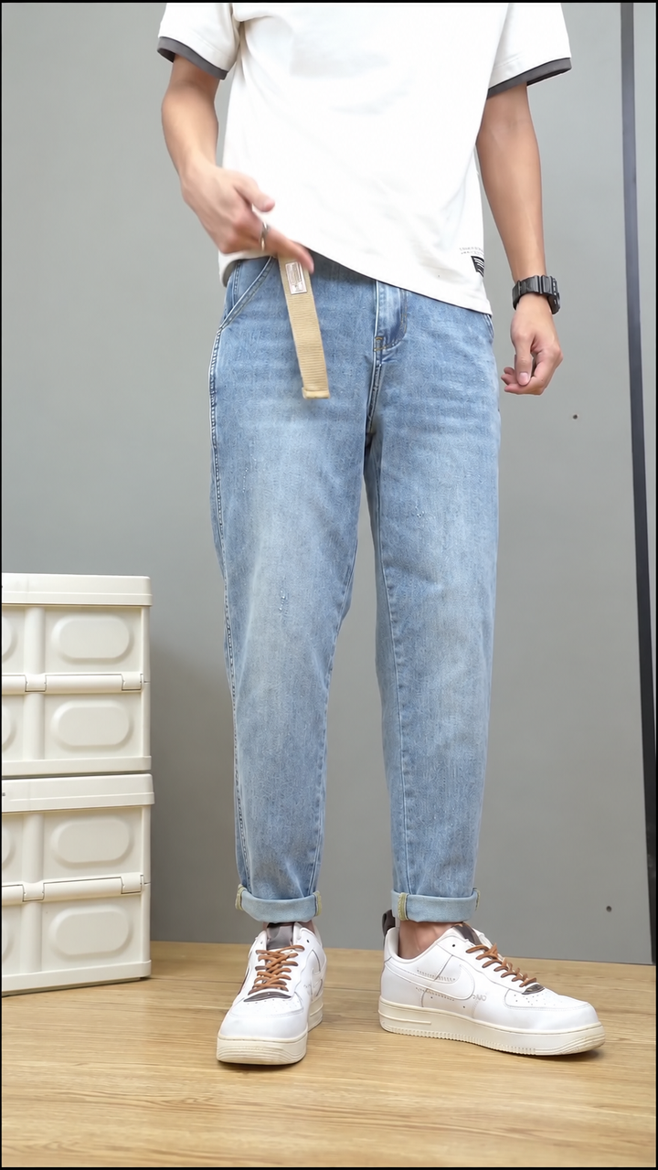 Men’s Light Blue Slim-Fit Casual Denim Jeans