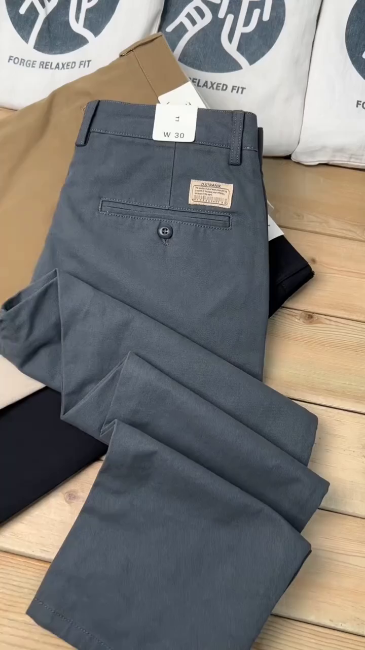 Men’s Premium Relaxed Fit Cotton Chinos